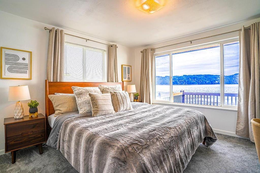 Waterfront Retreat, Relaxation, Fun In Hood Canal Hoodsport Exterior foto